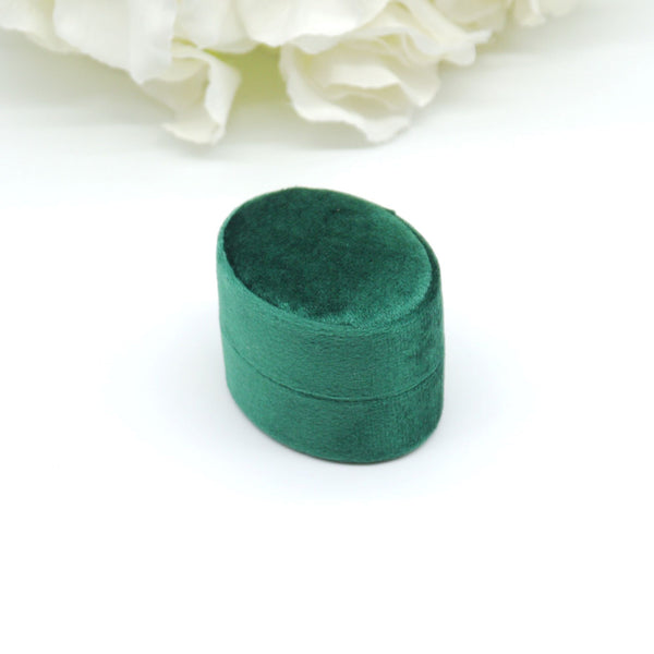 Green Oval Double Velvet Ring Box